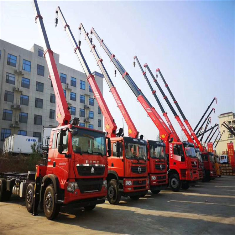 琼海租专业吊车电话